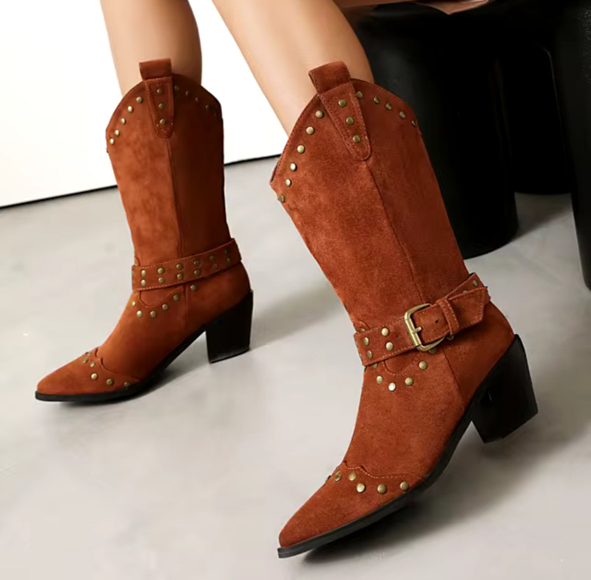 Suede leathers low heel women boots