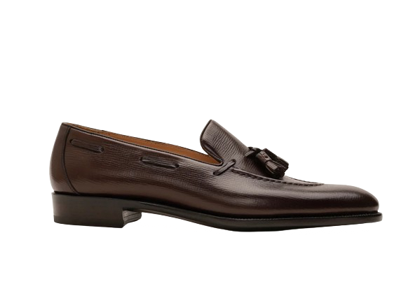 brown  tassels loafers